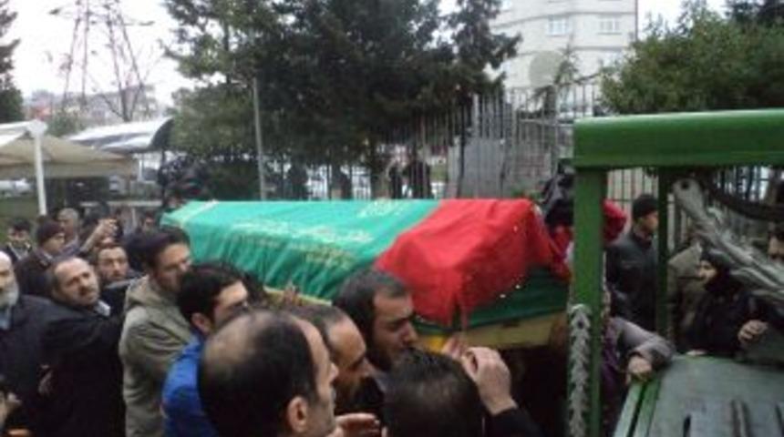 Cinayete Kurban Giden Gen&ccedil; Kız Toprağa Verildi