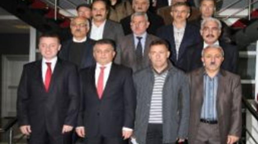 Canlar 7. Kez Sevgide Buluşacak