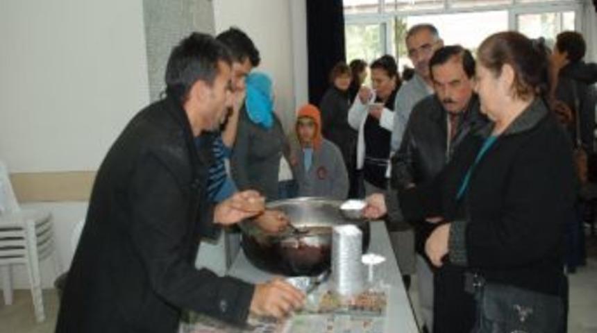 Chp Didim İl&ccedil;e Teşkilatından Geleneksel Aşure Etkinliği