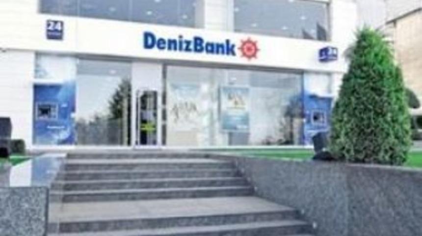 DenizBank &Uuml;retici Kart, trakt&ouml;r hediye ediyor