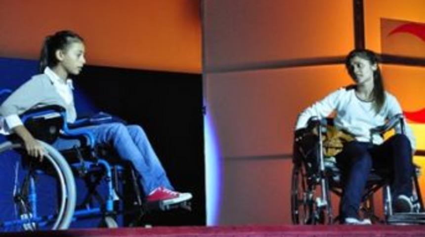 Tekirdağ Belediyesi&rsquo;nden engelsiz  tiyatro