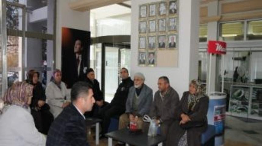 Eski Belediye Başkanları Belediye Duvarlarında