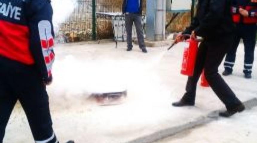 Boz&uuml;y&uuml;k İtfaiyesinden Yangın Eğitimi