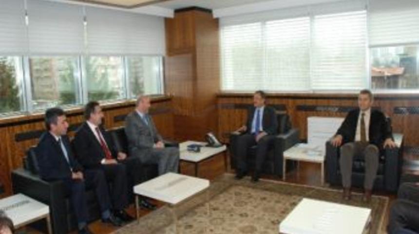 Başkan &Ouml;zhaseki'ye Ziyaretler