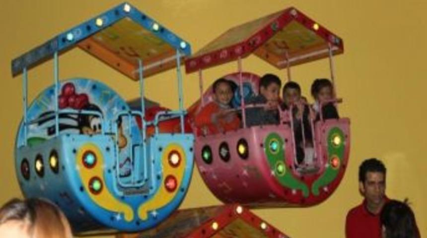 Pireme Mall Antakya Engelli &Ccedil;ocukları Sevindirdi