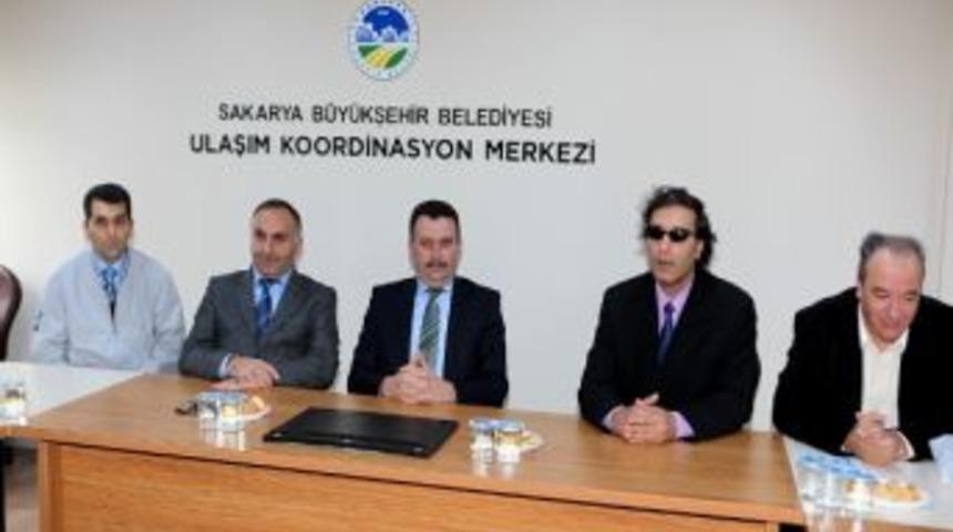 İsmail Yolcu Ve Yusuf T&uuml;rkhan&rsquo;a Altınokta K&ouml;rler Derneği&rsquo;nden B&uuml;y&uuml;k Onur