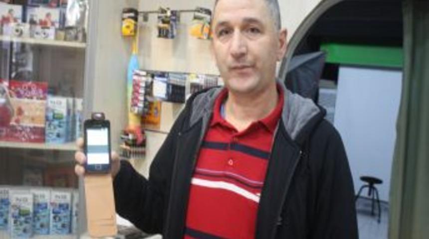 Yıllık Aidatı Isteyince, Banka Kredi Kartı Borcunu Tek Seferde Istedi