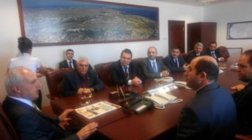 Vali Mutlu&rsquo;dan TUSKON&rsquo;a &Ouml;vg&uuml;: Tarihe Yazılacak Adımlar Atıyor