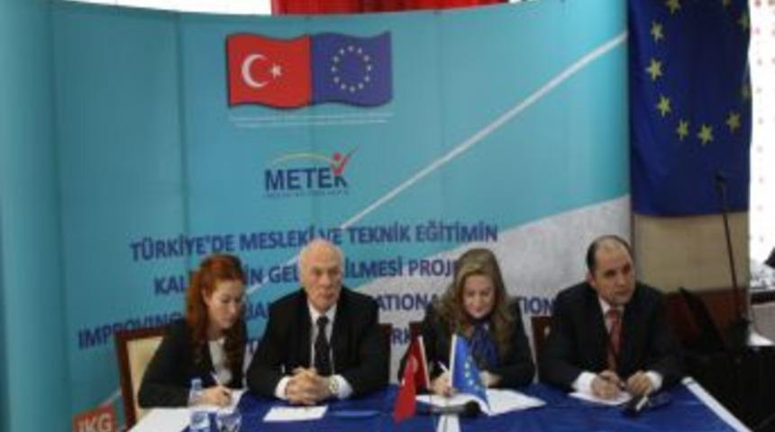 METEK Projesi, Kariyer Ve Tanıtım Toplantısı Ağrı&rsquo;da Yapıldı