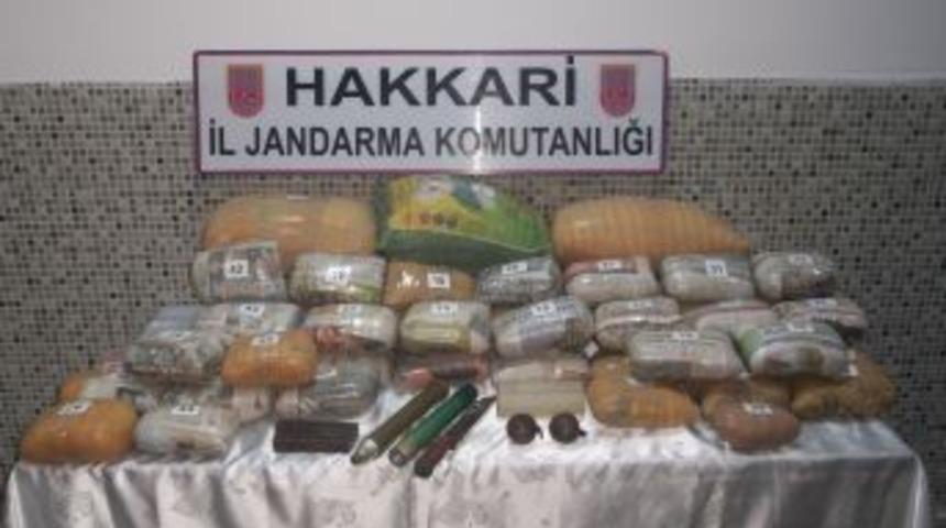 Hakkari'de Ka&ccedil;ak&ccedil;ılara B&uuml;y&uuml;k Darbe