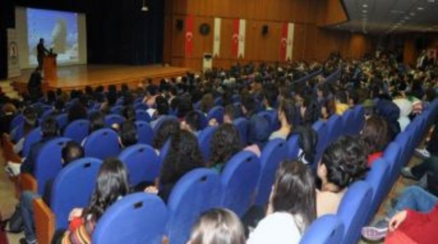 Omü’de “etkili Beden Dili” Semineri