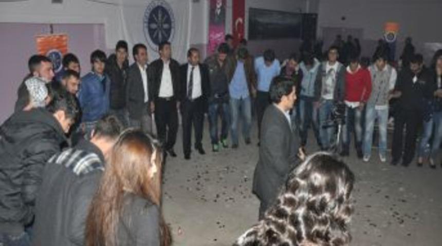 Göle MYO Öğrencileri Yarıyılın Stresini Attı