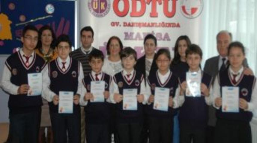&Uuml;lkem &Ouml;ğrencilerden Matematik Yarışmasında B&uuml;y&uuml;k Başarı
