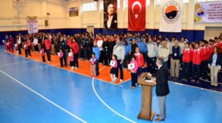 &Uuml;niversiteler Arası 2. Lig Voleybol Turnuvası Sinop&rsquo;ta D&uuml;zenleniyor