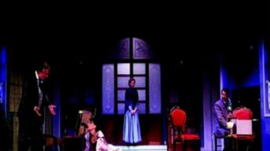 &ldquo;nora-bir Bebek Evi&rdquo; Aydınlılarla Buluşuyor