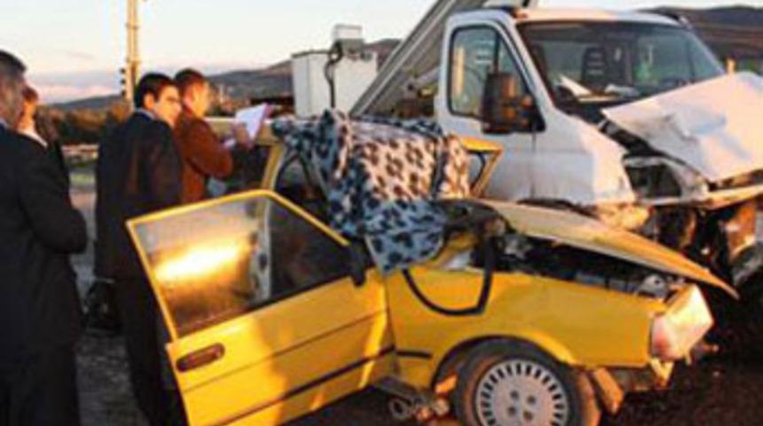 Taksi ile sepetli vin&ccedil; &ccedil;arpıştı; 1 &ouml;l&uuml;