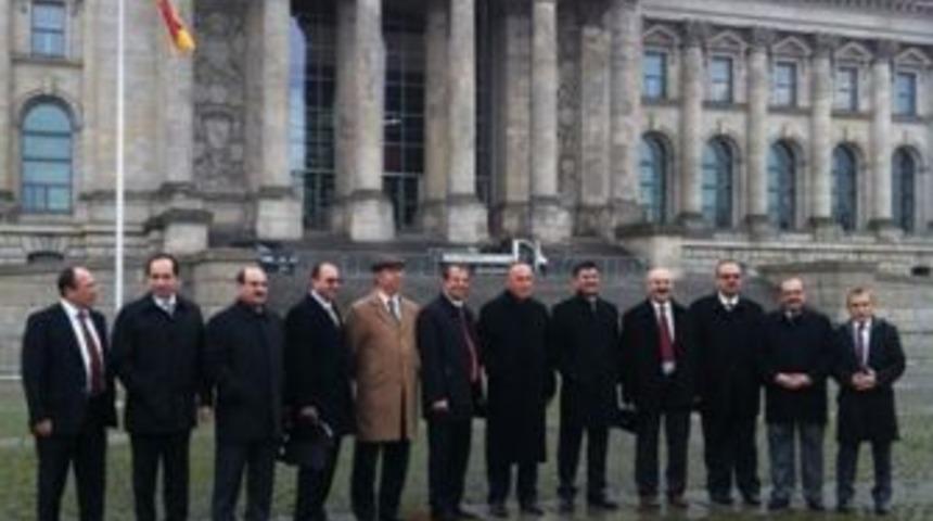 Vali Kalkan, Artvin'e davet etti