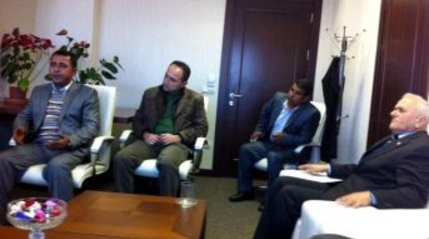 &Ccedil;ineli Fidecilerin Sorunları &Ccedil;&ouml;z&uuml;l&uuml;yor