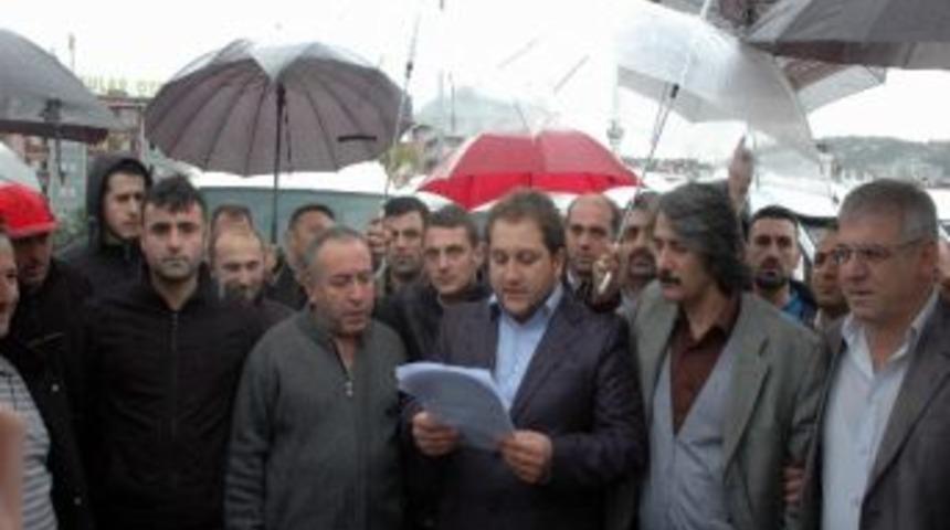 Trabzon&rsquo;da &lsquo;korsan Servis&rsquo; Protestosu