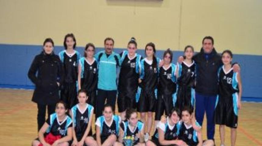 Potanın Şampiyonu Nenehatun