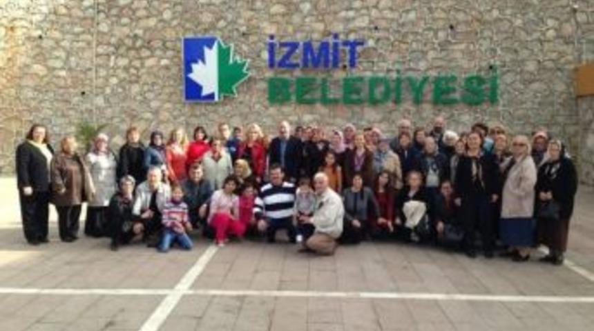 Başkan Doğan Ak&ccedil;akoca&rsquo;yı Kadınlardan Dinledi