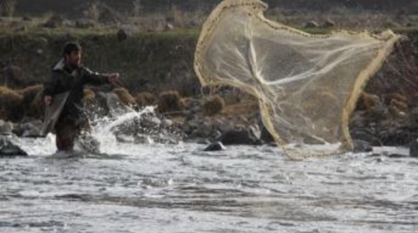 Varto&rsquo;da Bilin&ccedil;siz Balık Avı