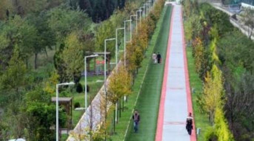 Kocaeli'ne 60 Kilometrelik Y&uuml;r&uuml;y&uuml;ş 20 Kilometre De Bisiklet Yolu Kazandırıldı