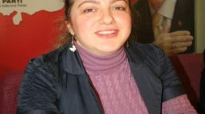 Ak Parti'li Yılmaz, T&uuml;rk Kadınına Se&ccedil;me Ve Se&ccedil;ilme Hakkı Verilişinin 78. Yılını Kutladı