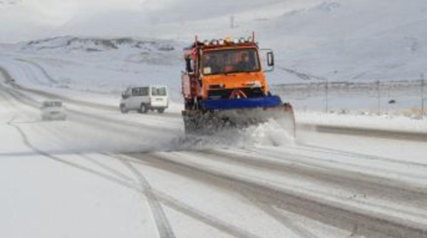 Kar, Van'da Da Y&uuml;z&uuml;n&uuml; G&ouml;sterdi