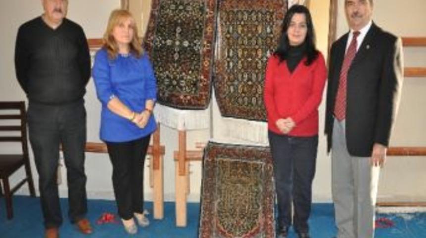 Yapımı Biten Halıların Kesimi Yapıldı