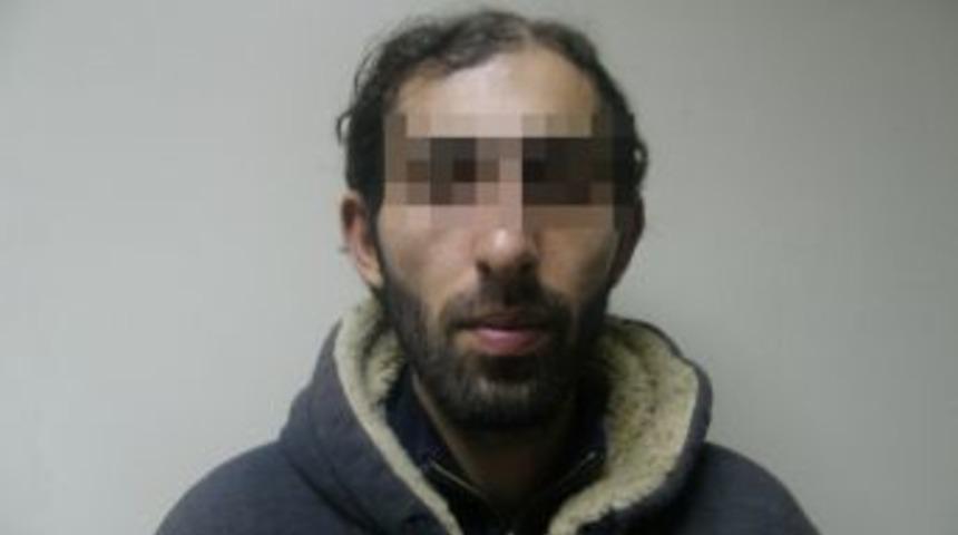 Başkent'te Market Hırsızları G&uuml;venlik Kamerasına Yakalandı