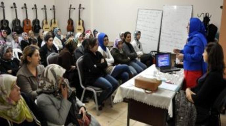 Şahinbey Belediyesi&rsquo;nin Evlilik Okulu Eğitim Seminerleri