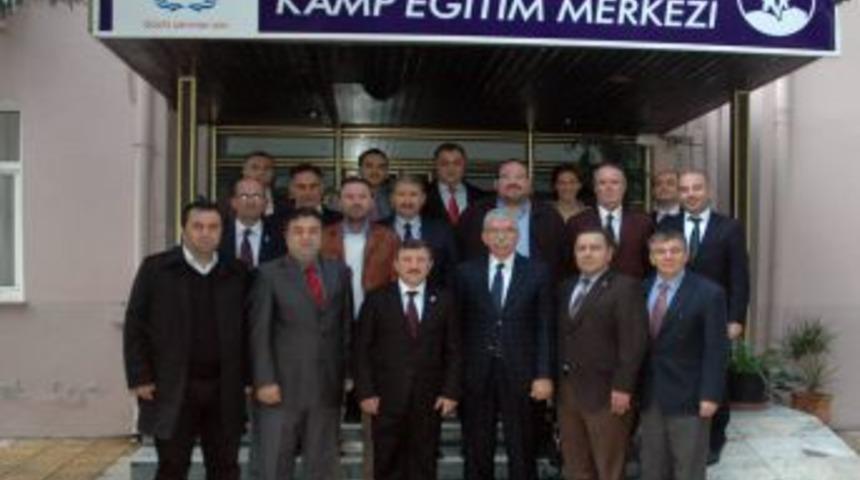 İzmir&rsquo;in Kul&uuml;p Başkanları Buluştu