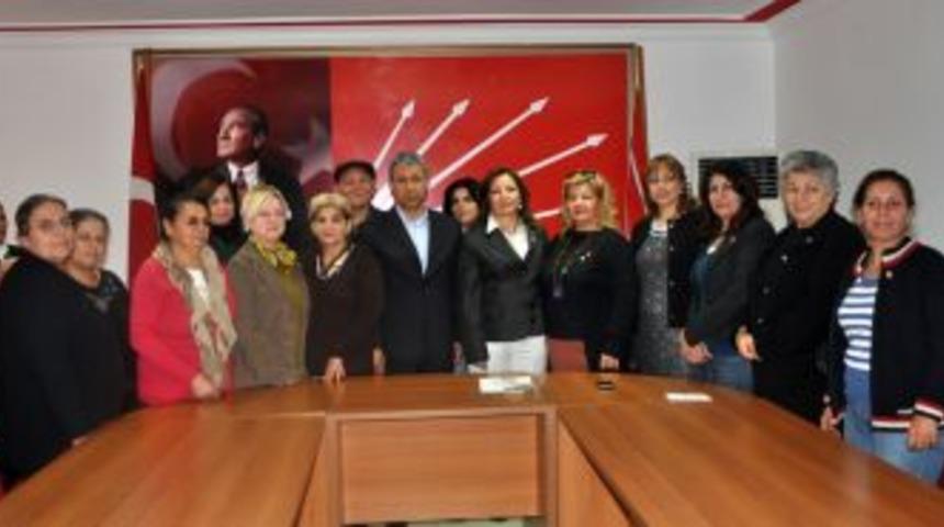 CHP&rsquo;li kadınlar yeni &uuml;yelerle tanıştı