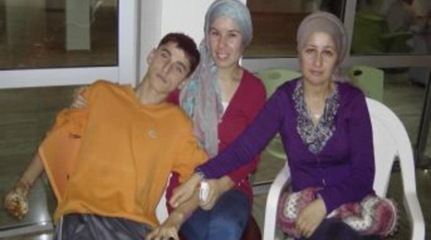 Engelli Gen&ccedil;lere &Ouml;zel Eğlence