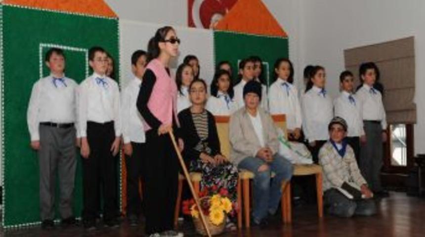 Altındağlı Engelliler H&uuml;nerlerini Sergiledi