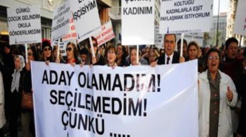 T&uuml;rk Kadınına Se&ccedil;me Ve Se&ccedil;ilme Hakkının Verilişinin 78.&rsquo;inci Yıld&ouml;n&uuml;m&uuml; İzmir&rsquo;de De Kutlandı