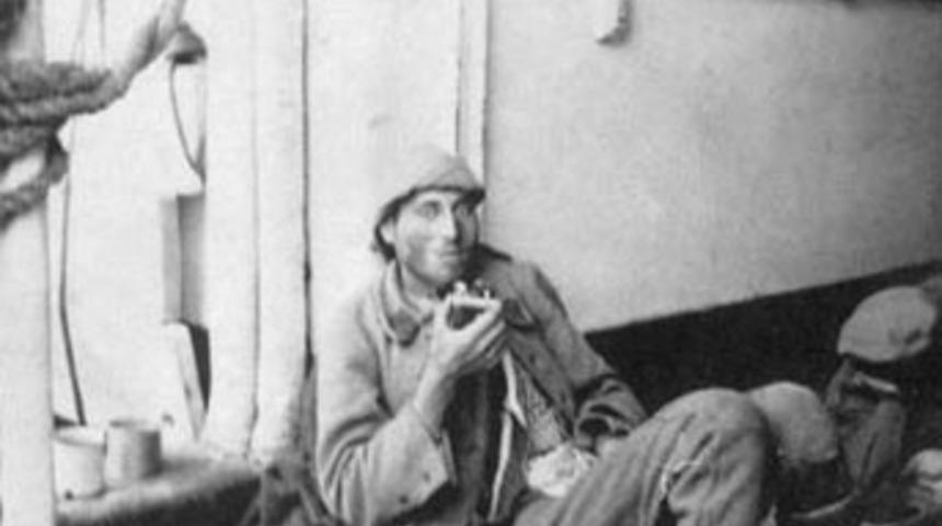 'Var git, d&uuml;şmana ge&ccedil;it verme'