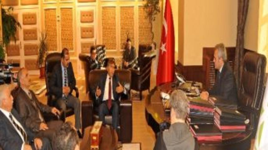 &Ccedil;elik-iş Sendikası Genel Başkanı&rsquo;ndan Rekt&ouml;re Ziyaret