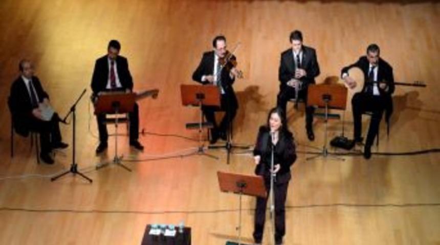 T&uuml;rk Sanat M&uuml;ziğinin Eşsiz Nağmeleri, AİB&Uuml;'de Yankılandı