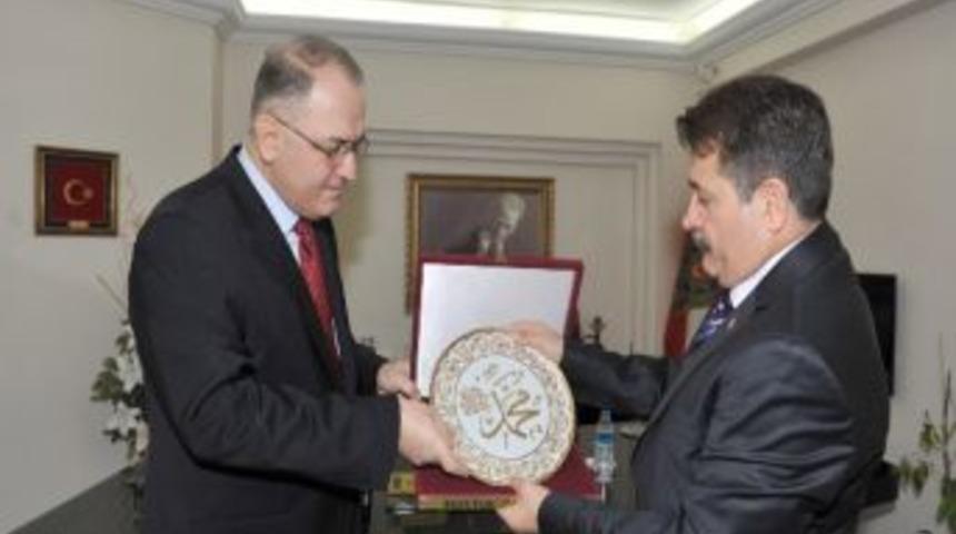 Başkan Berberoğlu Eskişehir Emniyetinde