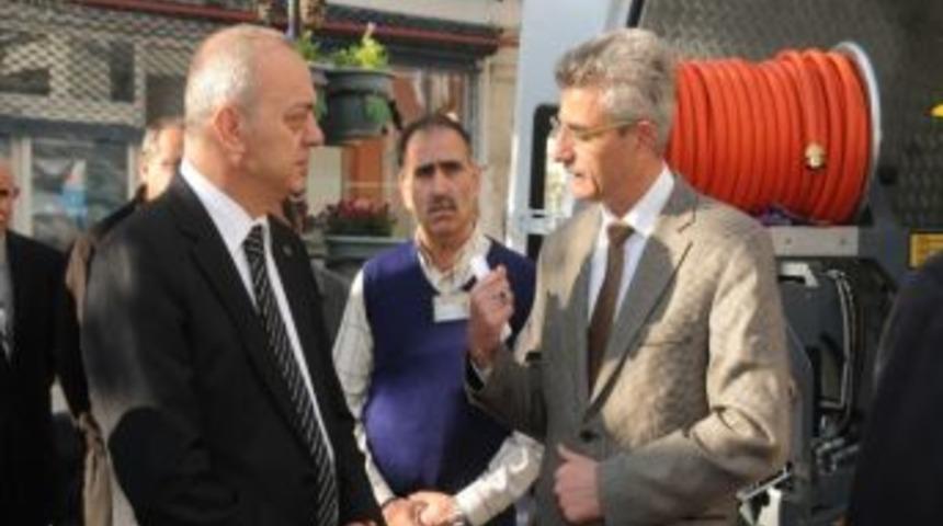 Manisa Belediyesi&rsquo;ne İki Yeni Ara&ccedil; Alındı