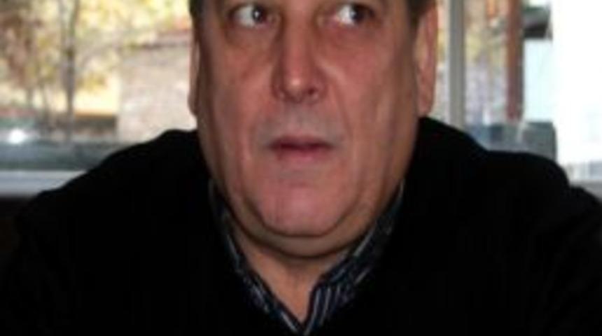 19 Yıllık Görevinden İstifa Etti