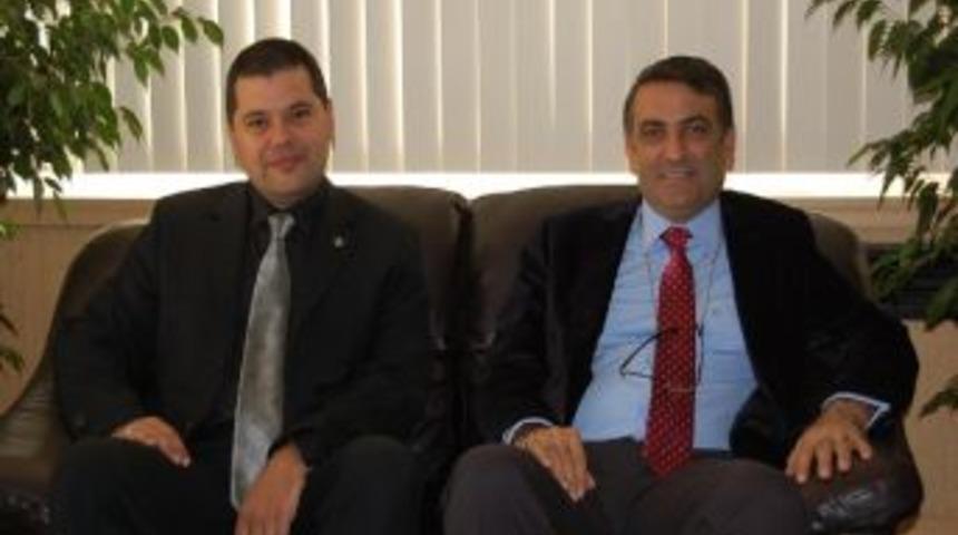 Bereket: Kıbrıs İ&ccedil;in Beraber Olmalıyız