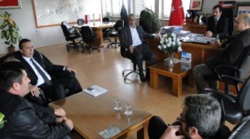 Ak Parti &Ccedil;orum İl Başkanı Ceylan&rsquo;dan Başkan Uzunkaya&rsquo;ya Ziyaret