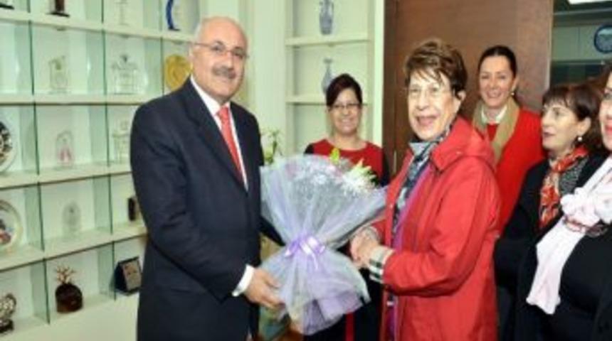 T&uuml;rk Kadınlar Birliği &Uuml;yeleri Denizli Belediyesi&rsquo;nde