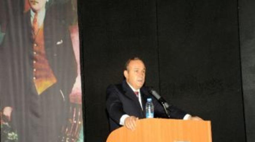 Vali Kızılcık Polis Meslek Y&uuml;ksekokulu &Ouml;ğrencileriyle Buluştu