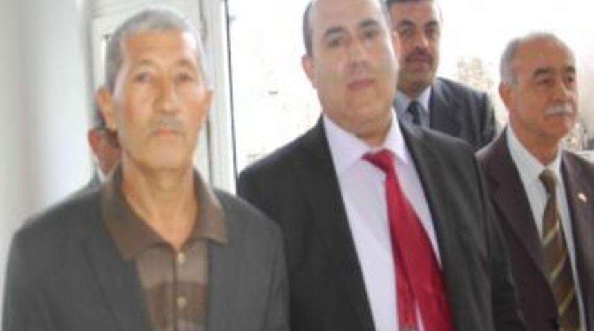 Takdirlik Muhtar Şilt Aldı, Plaket Takdim Etti