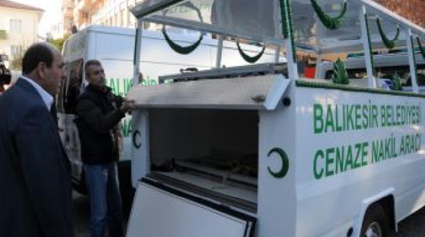 Balıkesir Belediyesi Ara&ccedil; Filosuna D&ouml;rt Yeni Ara&ccedil; Kattı