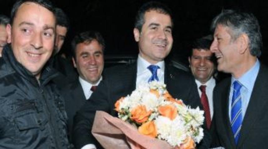 Gen&ccedil;lik Ve Spor Bakanı Suat Kılı&ccedil; G&uuml;m&uuml;şhane&rsquo;de